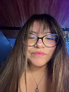 Chat XXX en directo de Lily_candy_X