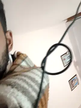 SilentIncoming's Live XXX Chat