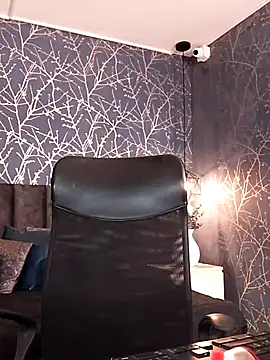 Chat XXX Live IvannaRosse_