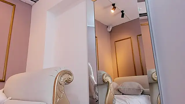 XXX chat uživo modela PerlaPreciosa