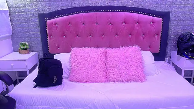 Natalie_loffreda élő XXX-chatje