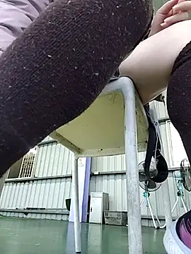 Lovelyanan: διαδικτυακό σόου στην κάμερα