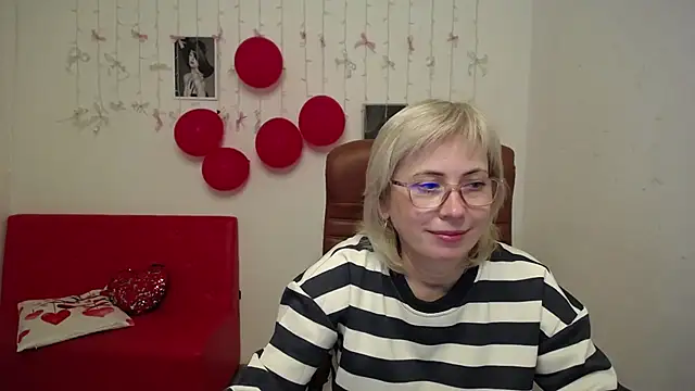 LaurenWishy Chat XXX in diretta