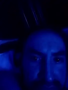 CumDumpPig83: διαδικτυακό σόου στην κάμερα