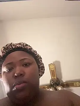 Chocolatebunnyxx96 Chat XXX in diretta