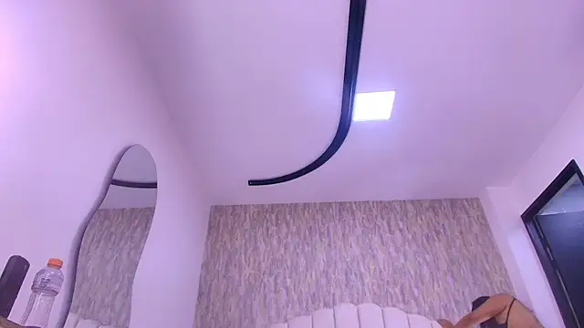 raven_lilith_ – Live XXX-chat