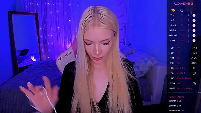 Chatroom XXX en direct de AnyaTaylor_