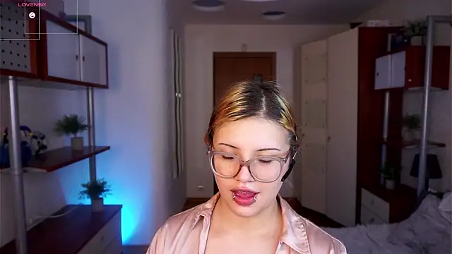 VerniceEngelking Live XXX Chat