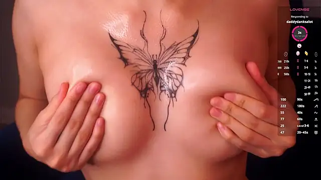 CaryCompo live XXX chat