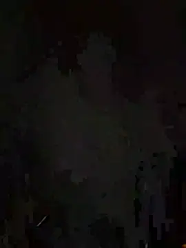 daaqnn élő XXX-chatje