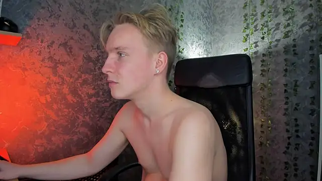 AlexxSweet: онлайн-секс-чат