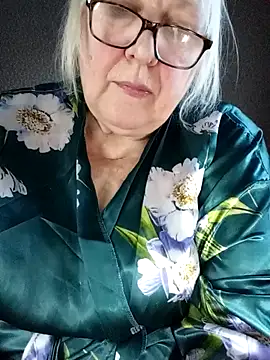 Alexia64231 élő XXX-chatje