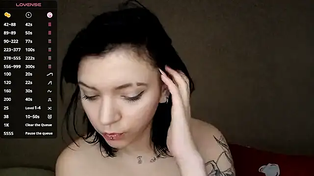 NoMoreCIothes Live XXX-Chat