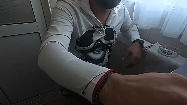 TARKAN1 Chat XXX live