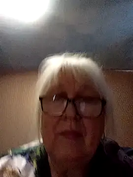 Alexia64231's Live XXX Chat