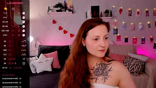 velvet_cherry_'s Live XXX Chat