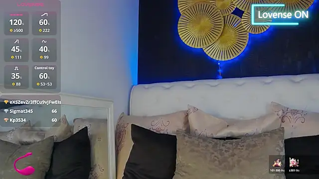 BellaKarma webcam show