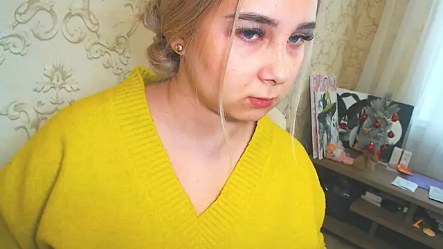 DolphinDreams' Webcam Show