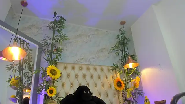 LittleeJaz's Live XXX Chat