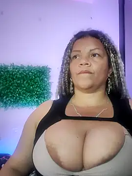 Chat XXX en directo de Eva_Luxei