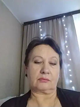 SalientClean live XXX chat