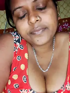 Chatroom XXX en direct de Night-Queen5