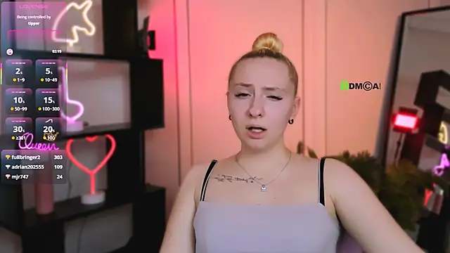 mila_glow1 élő XXX-chatje