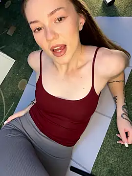 MilaMoone's Live XXX Chat