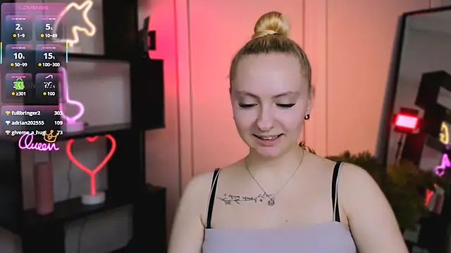 mila_glow1 Adlı Modelin Canlı XXX Sohbeti