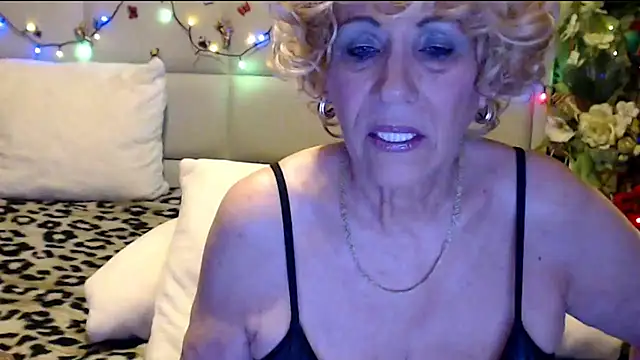 HappyWomanOn Live XXX-Chat