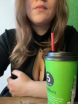 CrazyTori's Live XXX Chat