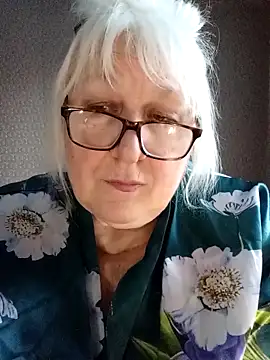 Alexia64231 élő XXX-chatje