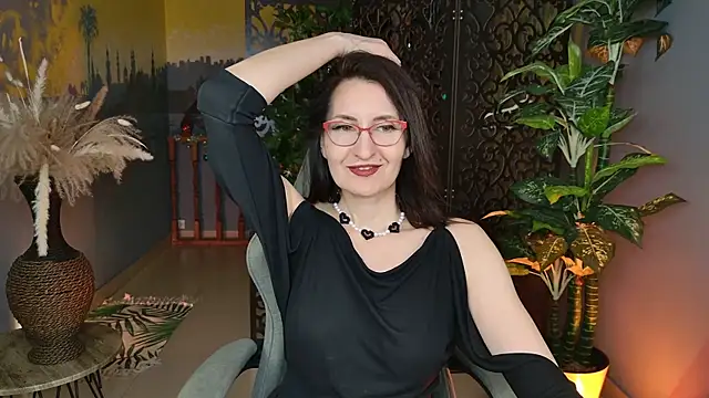 UnaTerra's Live XXX Chat