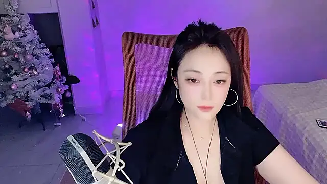 Daisy-77 – Live XXX-chat