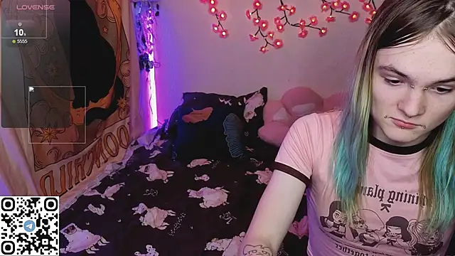 _Sweetie_Kitty_: διαδικτυακό σόου στην κάμερα