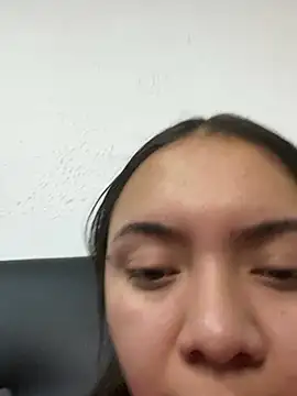 valepradaoficial's Live XXX Chat