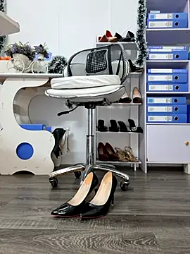 MocAn39n Live XXX chat