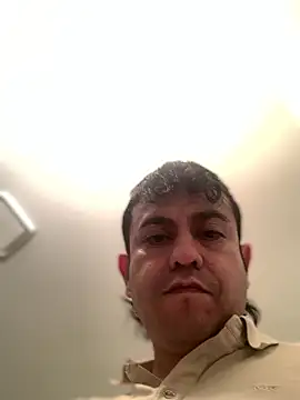 Sativa83 Show in webcam