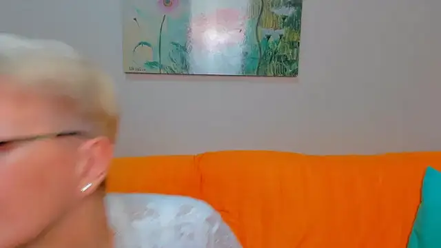 iamyourdream89's Live XXX Chat