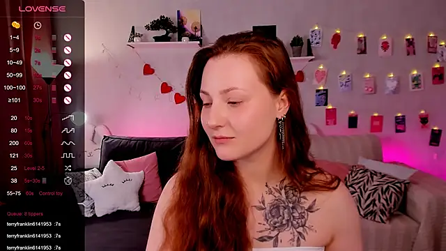 velvet_cherry_'s Live XXX Chat