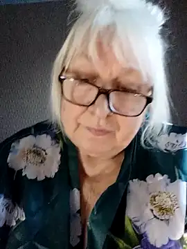 Alexia64231 élő XXX-chatje