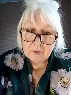 Alexia64231 élő XXX-chatje