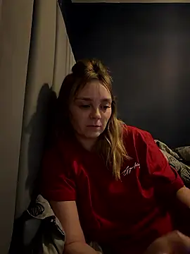 Sky25x élő XXX-chatje