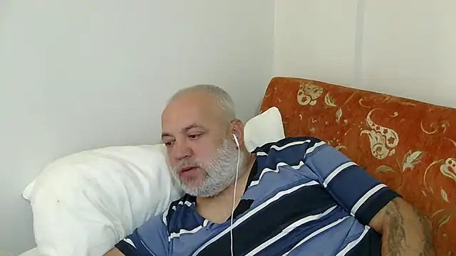 husoizmir Adlı Modelin Web Kamerası Şovu