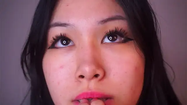 CaryCompo: онлайн-секс-чат