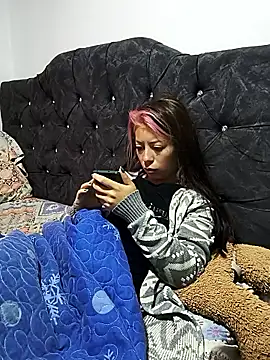 Tefannyy_ Adlı Modelin Canlı XXX Sohbeti