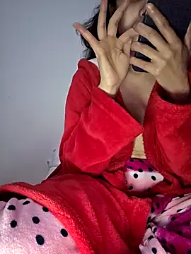 altinya – Naživo XXX chat