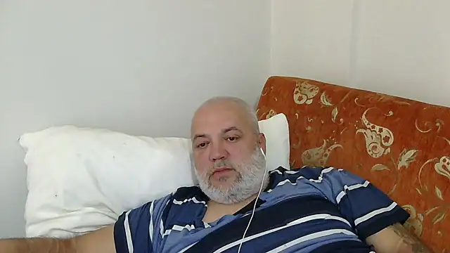 husoizmir Adlı Modelin Web Kamerası Şovu