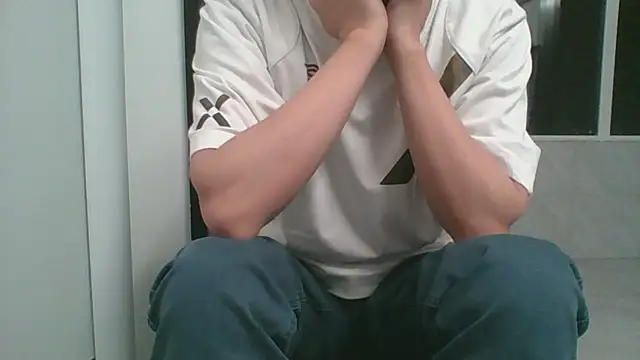 nole_china7 Adlı Modelin Canlı XXX Sohbeti