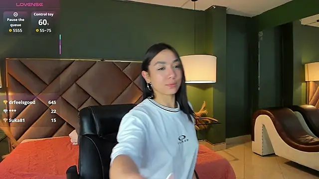 Kya_Wild élő XXX-chatje